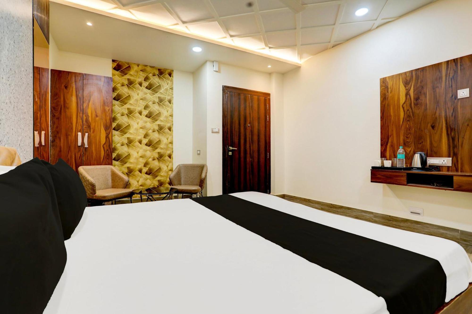 Hotel O Krishna Greens Kanpur Exterior foto